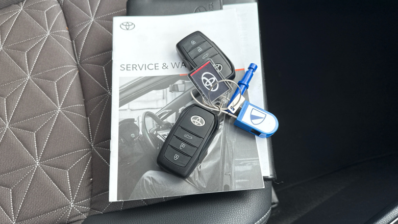 Toyota Yaris Cross 1.5 Hybrid Excel 5dr CVT Hybrid Estate